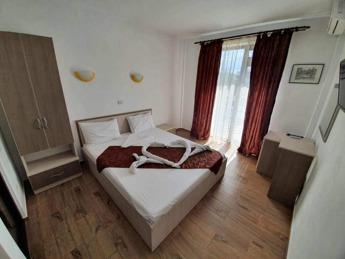Vila Bliss Costinești Kültér fotó